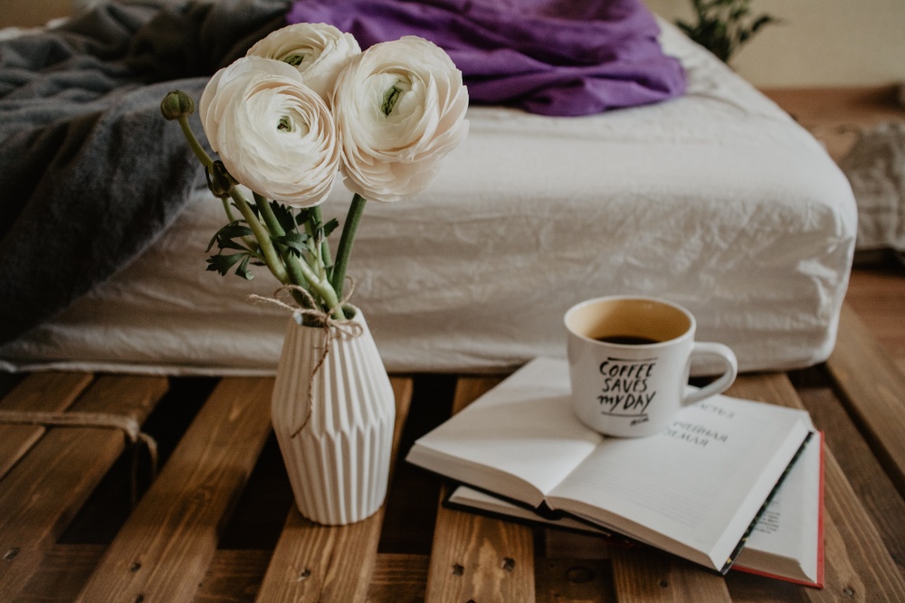 World Book Day: 3 Flowers in Books and Movies World Book Day: 3 Flowers in Books and Movies